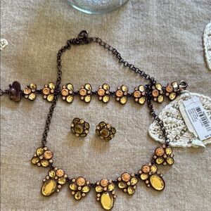 Elegant Gold Floral Jewelry Set
